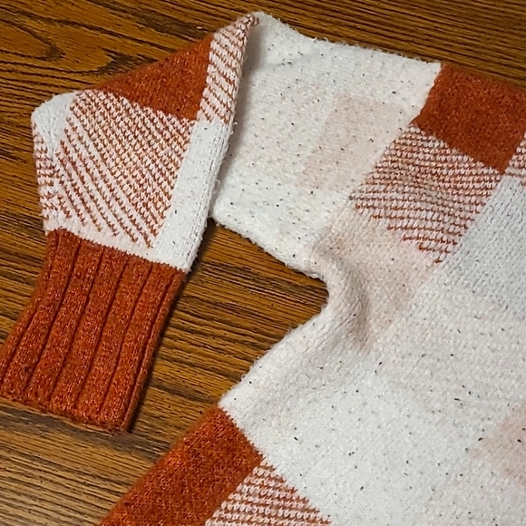 Burnt Orange Plaid Checkerboard Crewneck Sweater - Soft, Cozy, Fall - Picture 4 of 7